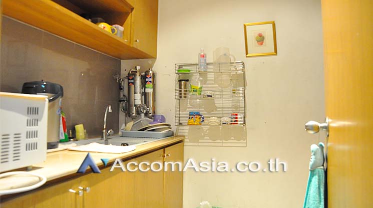 7  Office Space For Rent in Ratchadaphisek ,Bangkok MRT Thailand Cultural Center at RS Tower AA14812